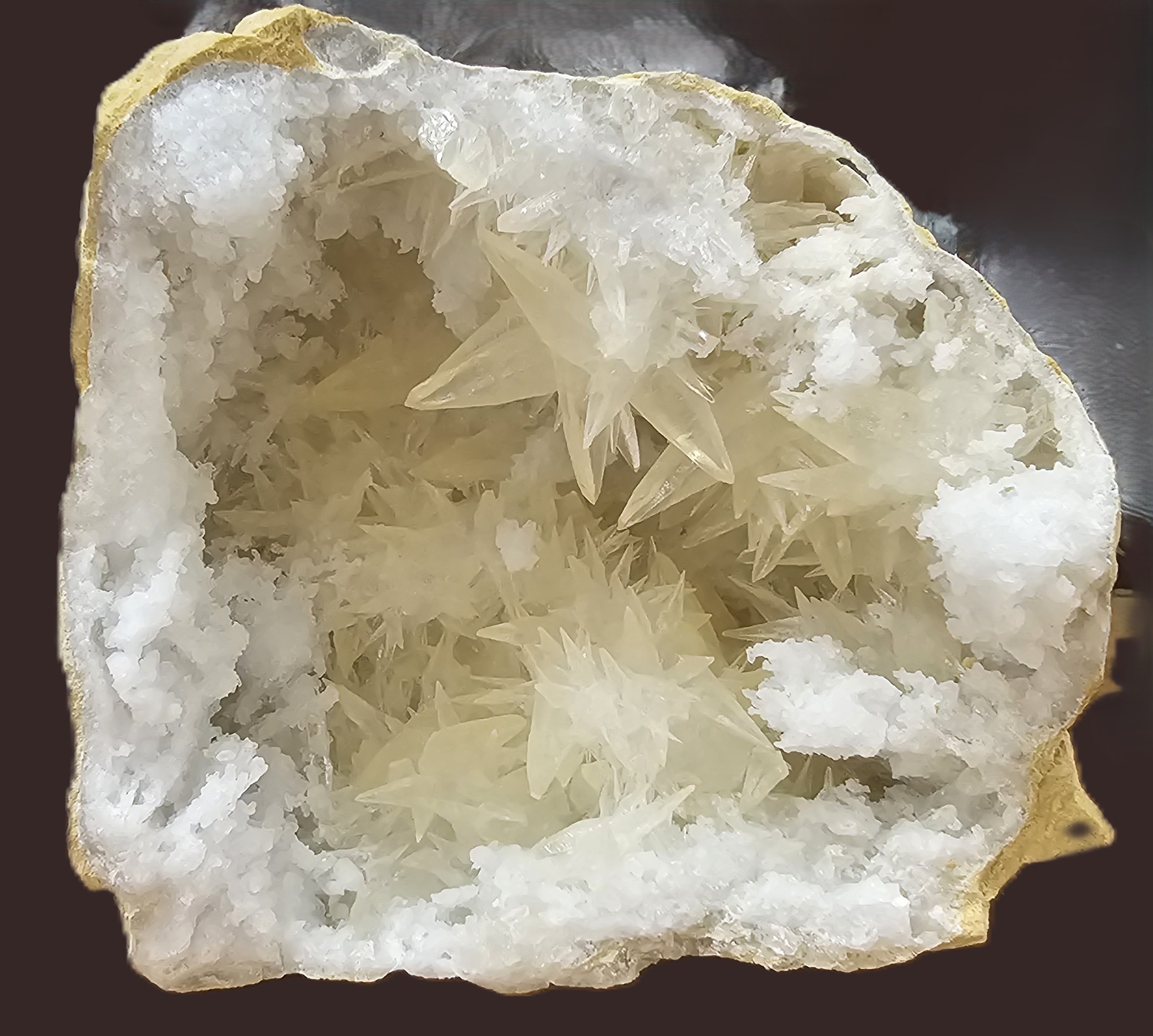 Moroccan mineral specimen accent image